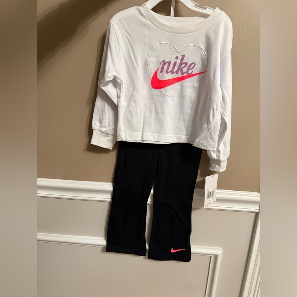 Nike White and Black Outfit with Pink Logo